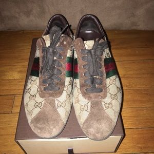 Woman gucci sneakers